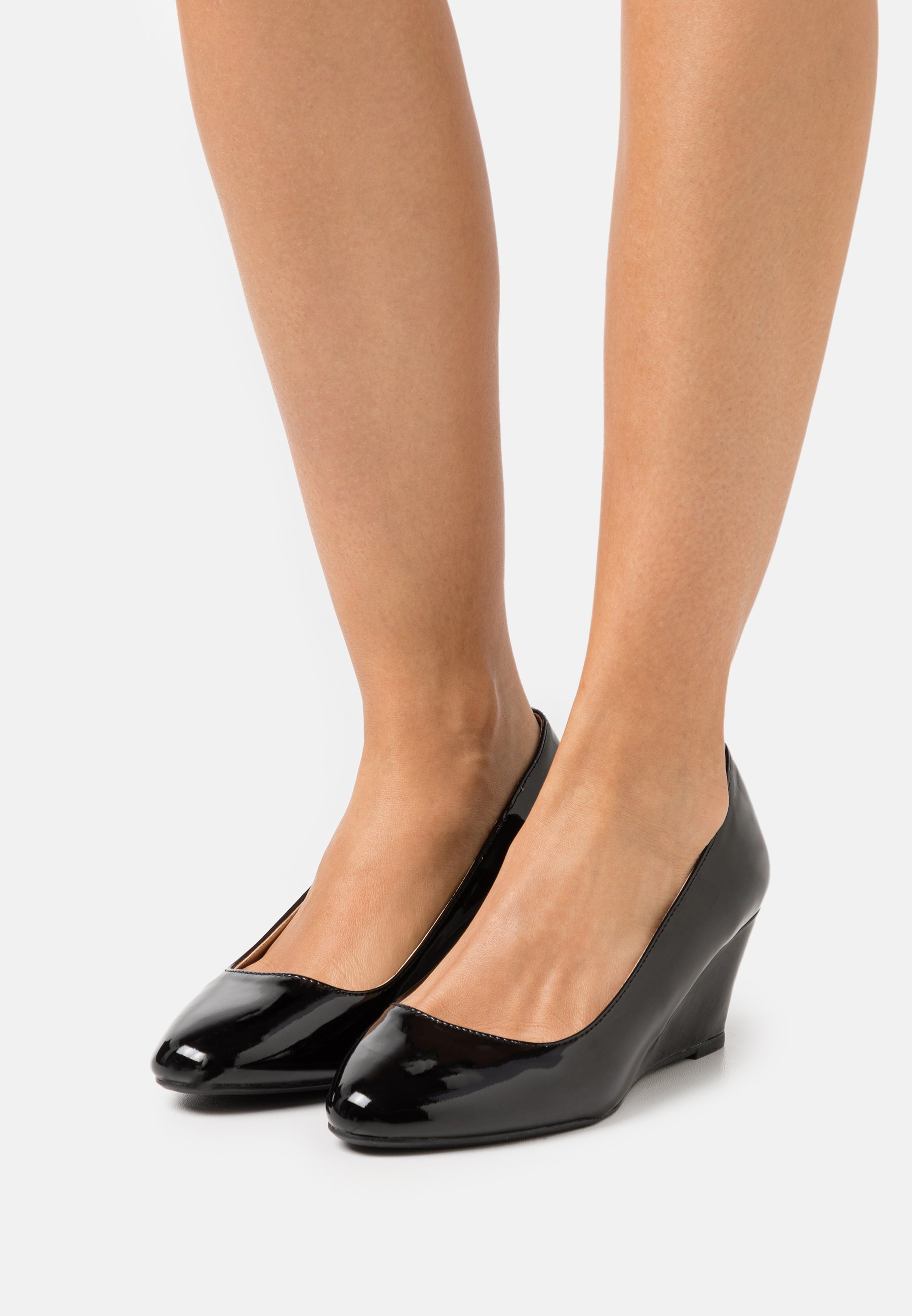 wide fit black wedges