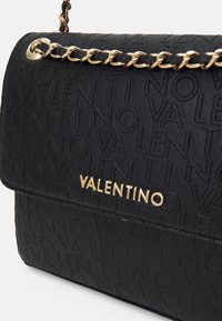 Valentino Bags Borsa a tracolla - black