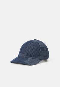 Unselected, blue combination