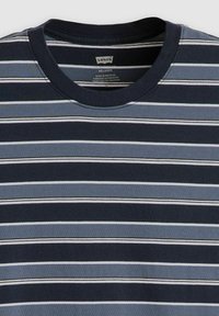 Niewybrane, bright white