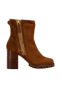 Stivaletto in suede color beige con tacco a blocco, zip laterale con dettagli in oro, e suola in gomma rigata per una migliore aderenza.