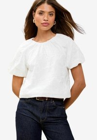 REGULAR FIT-BUBBLE PUFF SLEEVE EMBROIDERED - Pluus - white