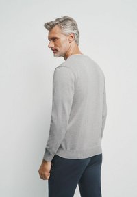 OCHNIK - Sweter