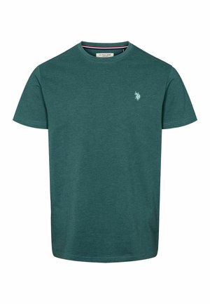 Grön bomullströja med rundad halsringning och korta ärmar; har en liten broderad logotyp på bröstet. Slät textur, avslappnad passform.