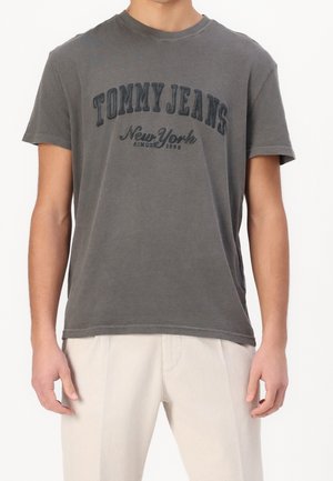 T-shirt med print - black