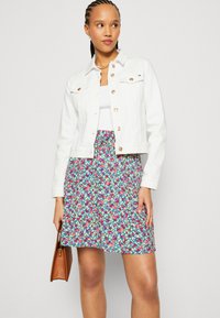 b.young BYMMMJOELLA SHORT SKIRT - Mini skirts  - multi-coloured
