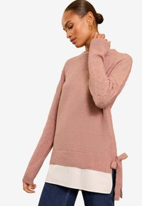 Unausgewählt, pink
