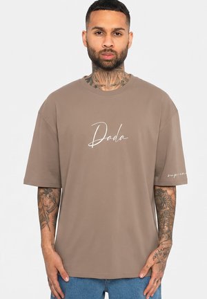 SUPREME SIGNATURE - Print T-shirt - braun