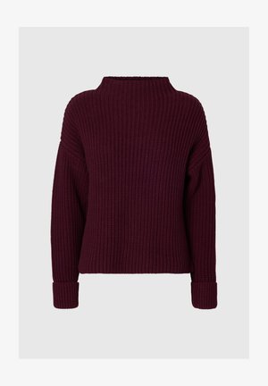 Bordeaux gebreide trui met hoge hals, oversized pasvorm, verlaagde schouders en ribbeltextuur, met lange mouwen en omgeslagen mouwen.