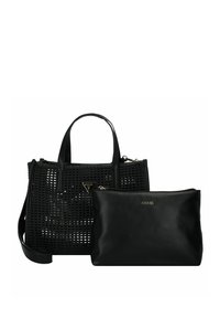 Zwarte geweven totebag met twee handvatten en een afneembare zwarte leren tas met het "GUESS" logo en een ritssluiting aan de voorkant.