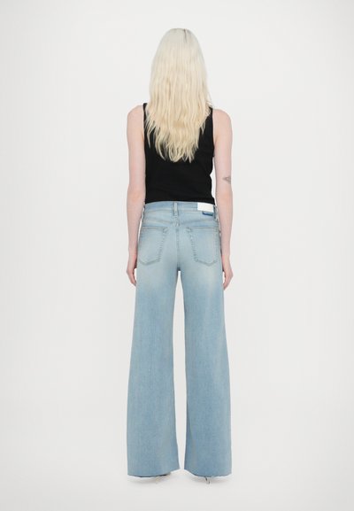 RE/DONE MID RISE PALAZZO - Široke kavbojke - blue denim