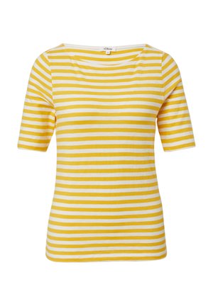 T-shirt à manches courtes rayé jaune et blanc avec un large col. Tissu doux, design ajusté, ourlet droit. Étiquette de marque visible sur le col.