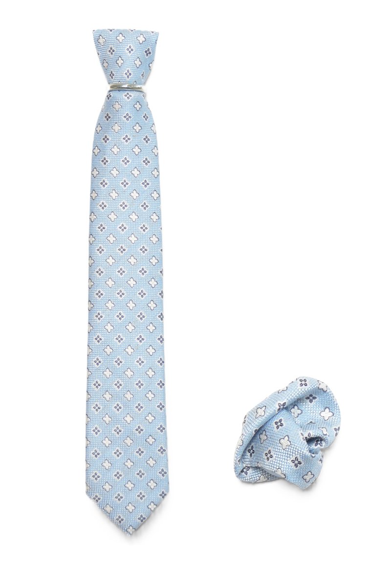 Hellblauer Krawatte mit geometrischem Muster, verziert mit kleinen weißen und dunkelblauen Akzenten, kombiniert mit einem passenden Einstecktuch.
