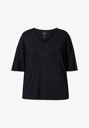 Top nero a maniche corte con scollo a V e vestibilità ampia, mostrato su sfondo bianco.