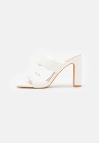 Mules de salto - white