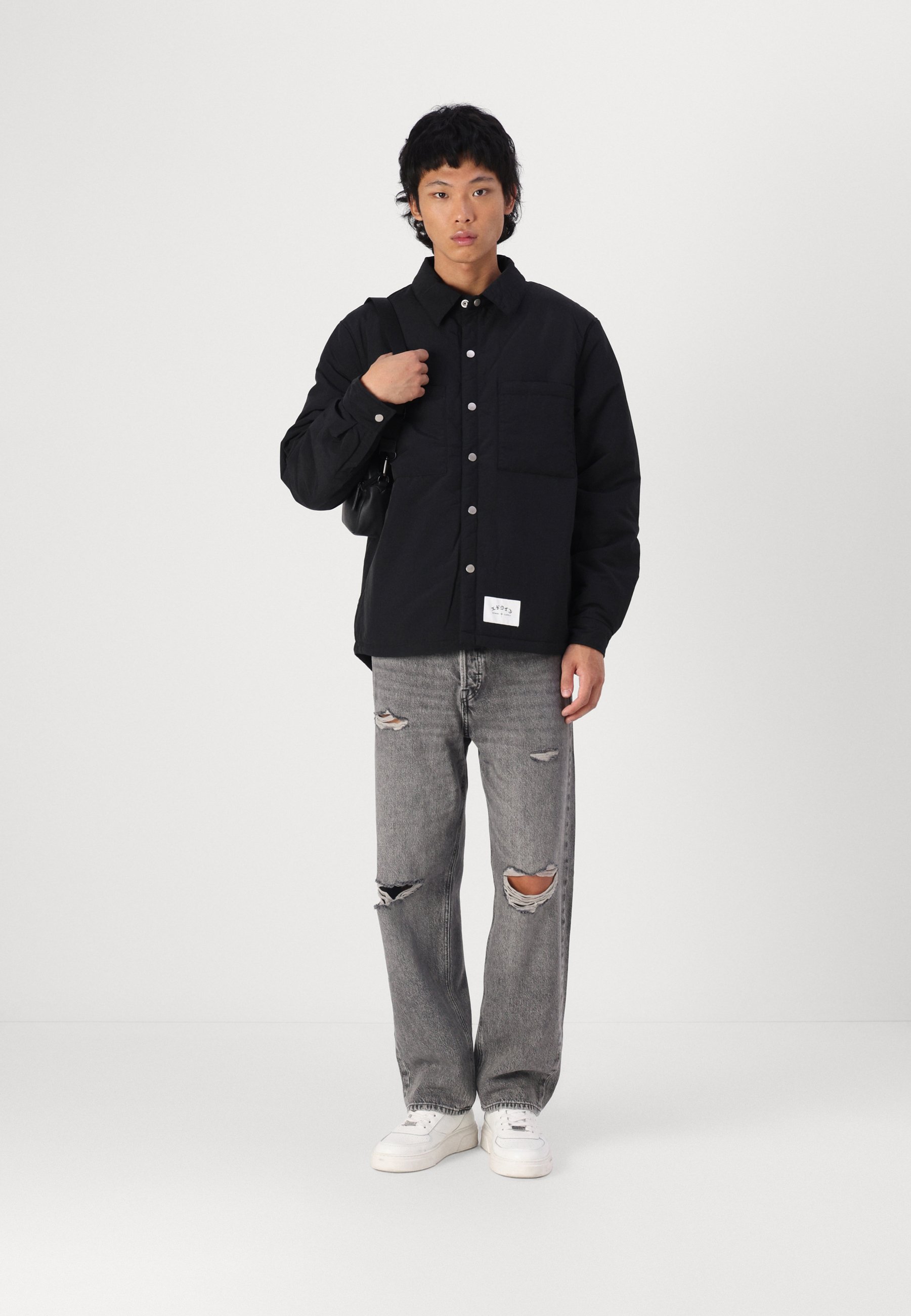 Edwin SPHERE PADDED OVERSHIRT UNISEX - Light jacket - black