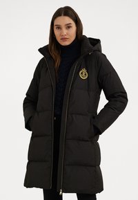 Lauren Ralph Lauren Petite CREST-PATCH HOODED DOWN COAT - Πουπουλένιο μπουφάν - black