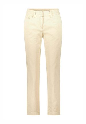Pantalon beige à jambes droites avec passants pour ceinture, braguette à glissière et fermeture par bouton, présenté sur un fond blanc.