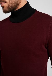 Jack & Jones PREMIUM Stickad tröja - black