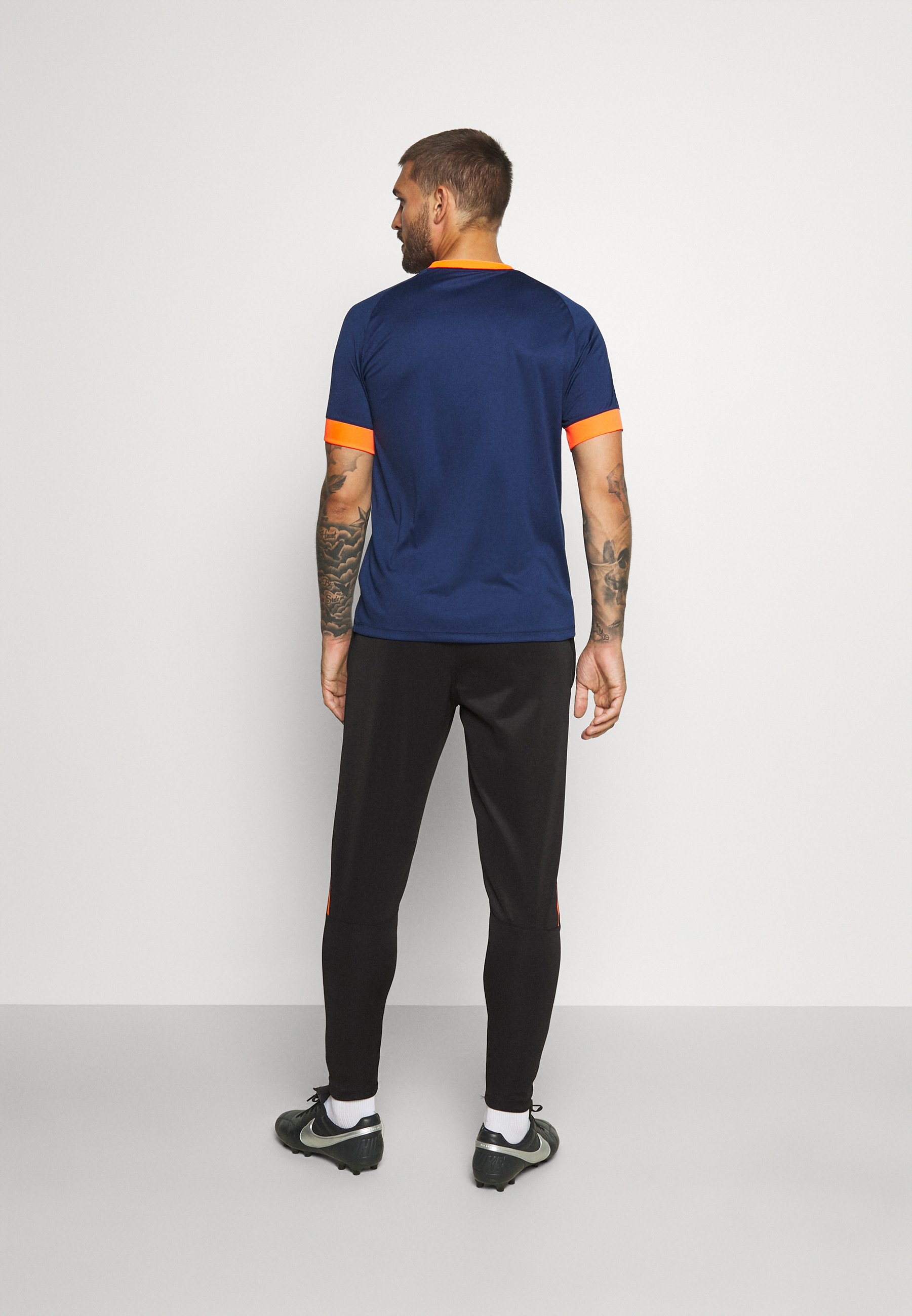 Herren CHALLENGE - Jogginghose Herren CHALLENGE - Jogginghose