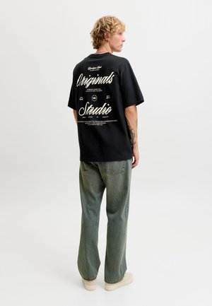 Jack & Jones, JORNORREBRO TYPO TEE SS CREW NECK NOOS - Μπλουζάκι με στάμπα - black