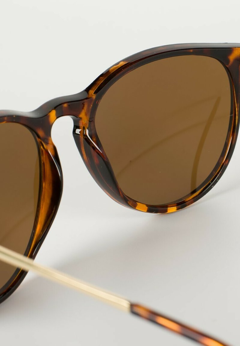 Damen Taschen | STYLEBREAKER Sonnenbrille gestell demi braun-gold / glas braun verlauf/hellbraun - ZW90810 Damen Taschen | STYLEBREAKER Sonnenbrille gestell demi braun-gold / glas braun verlauf/hellbraun - ZW90810