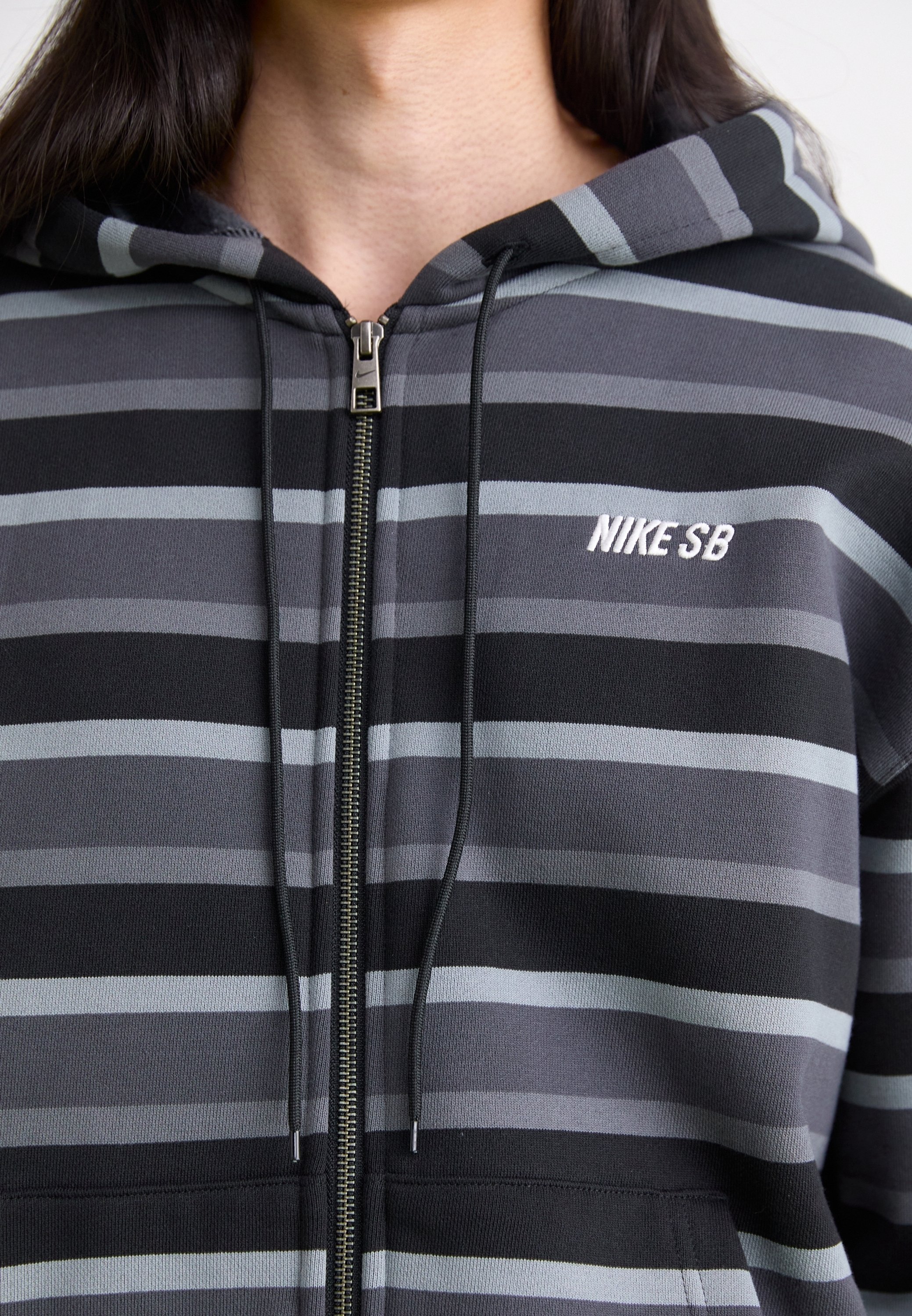 nike skateboard striped logo hoodie sweatshirt