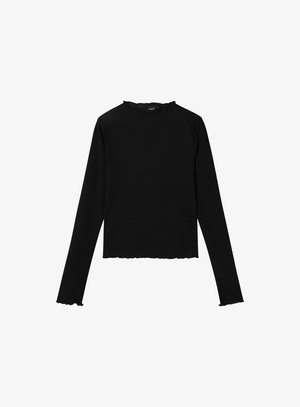 Schwarz langärmliges Oberteil aus geripptem Stoff, mit einem cropped Design und einem gewellten Ausschnitt sowie Bündchen. Schlichte und figurnahe Silhouette.