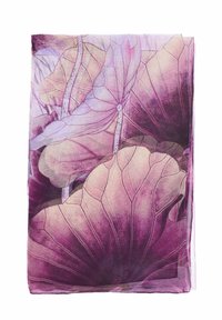Sciarpa leggera e trasparente con un motivo di foglie viola e rosa, arricchita da dettagli delicati delle venature. I bordi sono morbidi e arrotolati con una finitura traslucida.