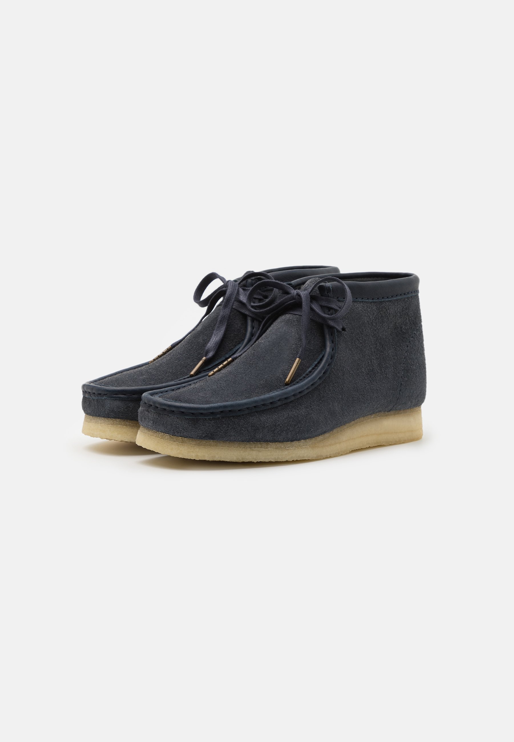 chaussures clarks wallabee