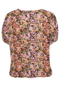 Haut à manches courtes floral avec un fond vert foncé, des motifs de fleurs roses, orange et jaunes, avec un ourlet décontracté légèrement arrondi.