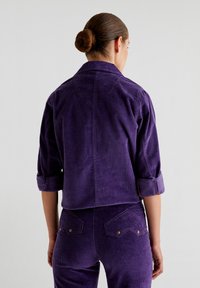 Scalpers TRIZE - Blus - purple