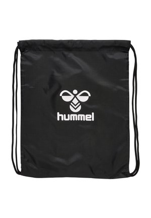 Czarny plecak na sznurki z białym stylizowanym logo pszczoły i napisem „hummel” umieszczonym centralnie z przodu, wykonany z lekkiego materiału.
