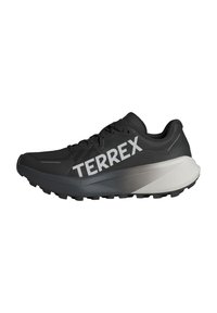 AGRAVIC 3 - Løpesko for mark - core black grey one six