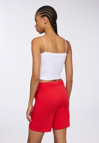 Terranova Pantaloni sportivi - red
