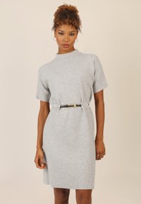 Apart WITH GÜRTEL - Strickkleid - graumeliert