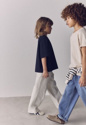 THE SET, REGULAR FIT - 2 PACK BAGGY JEANS  . - Jeans a sigaretta - blue ecru