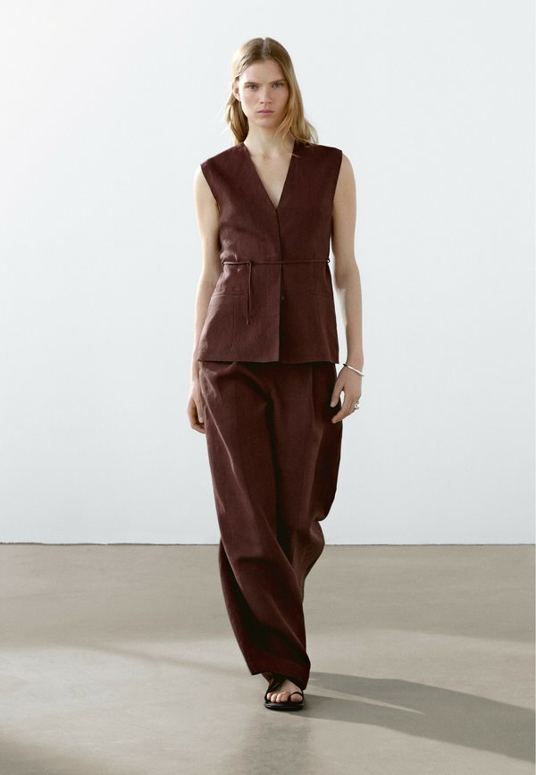 Waistcoat - mottled bordeaux