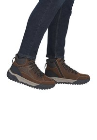 Rieker Botas para la nieve - braun
