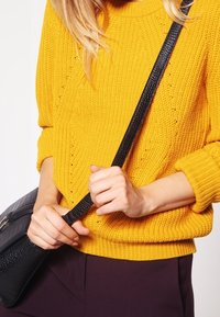 Even&Odd Maglione - mustard yellow