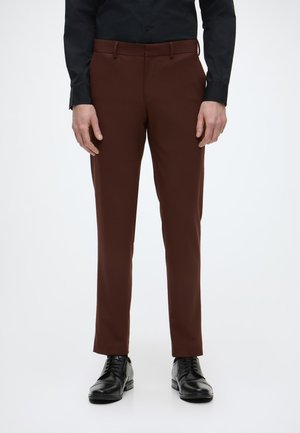 SHANE TROUSERS - Oblekové nohavice - grasim colour 017937 120 on r40023