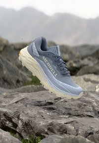 Επιλέχθηκε, lost lilac