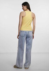 Pieces PCRUKA - Top - flax