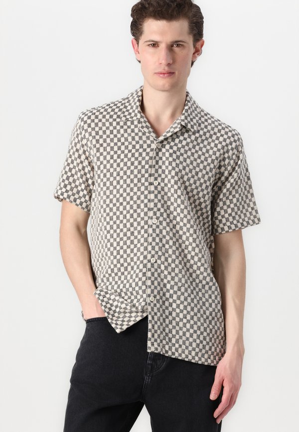 RELAXED STRUCTURED SHIRT - Shirt4