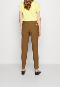 Polo Ralph Lauren Tygbyxor - dark green