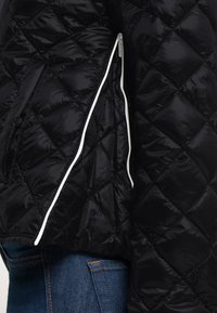 Niet geselecteerd, schwarz