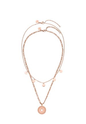 Zweilagige Halsketten aus Roségold, eine mit runden Charms und die andere mit einem runden Anhänger mit diamantförmigem Ausschnitt.