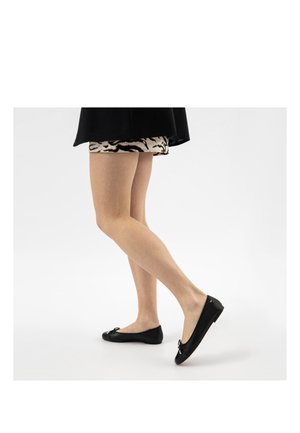 Wojas Klasické baleríny  - black