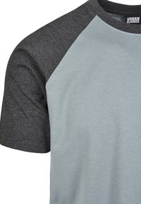 Urban Classics RAGLAN CONTRAST  - T-shirt med print - dustyblue/charcoal
