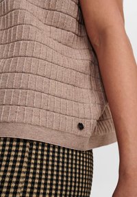 Nümph Strickpullover - beige